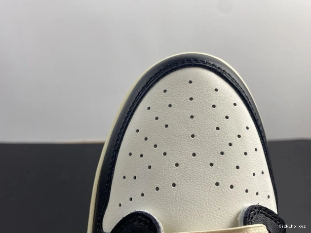 Retro Low Air DM7866-140 x Fragment Travis Design x Scott Jordan 1 0705